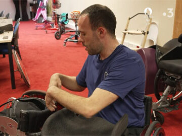 Aux Jeux, Citoyens : Jonathan, Capitaine de l’Équipe de France de Rugby Fauteuil, en visite à Saumur